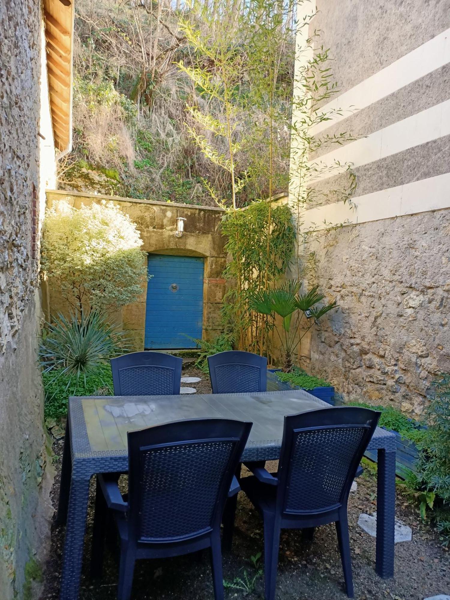 Gite Avec Vue Sur L'Indre Artannes-sur-Indre Exterior foto